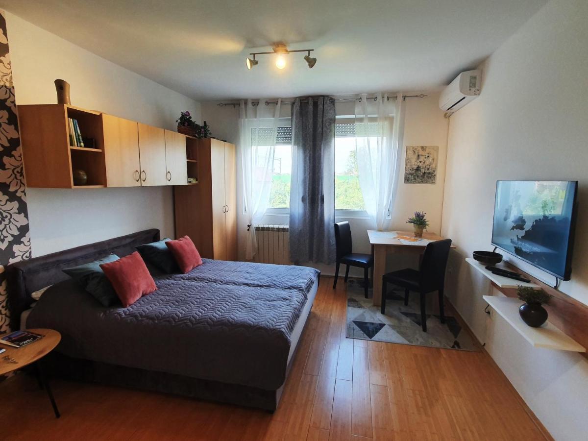Apartment 64 - Besplatan Parking Za Goste